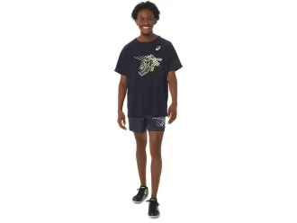 CAMISETA MASCULINA DE MANGA CURTA COM ESTAMPA DE SAPATOS